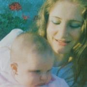 حياة عيزوقي